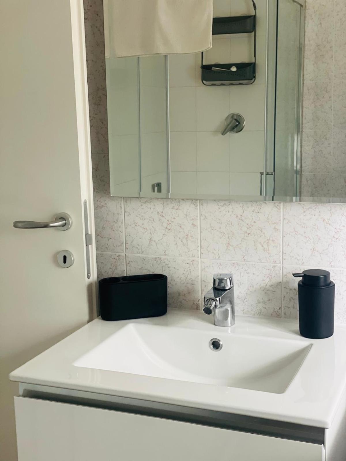 Casa Ori Apartment Montesilvano Marina Екстериор снимка